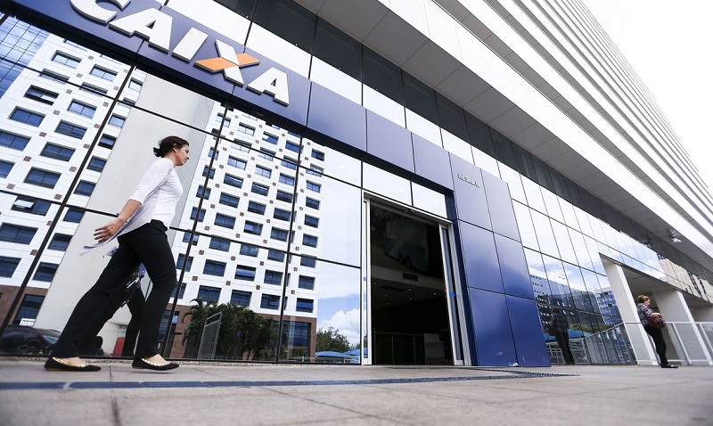 Caixa paga nesta terça (18) abono salarial para nascidos em agosto