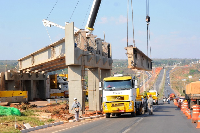 Ibanes vistoria obra do viaduto do Torto que chega a 90% de conclusão-atosbrasilia